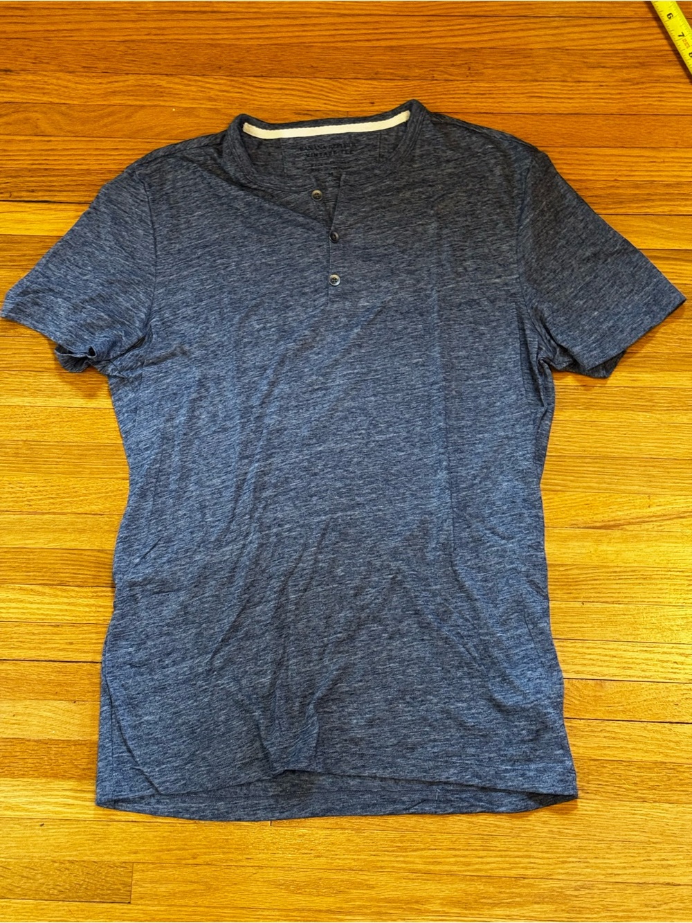 Banana Republic Men's Heathered Charcoal Grey Short-Sleeve Henley Medium Tall MT